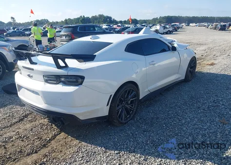 2020 Chevrolet Camaro Rwd Zl1 из США, поврежденный, VIN 1G1FK1R61L0144221